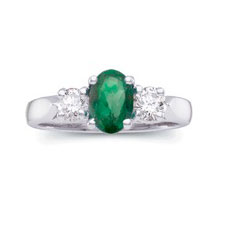 gemstone-emerald-ring